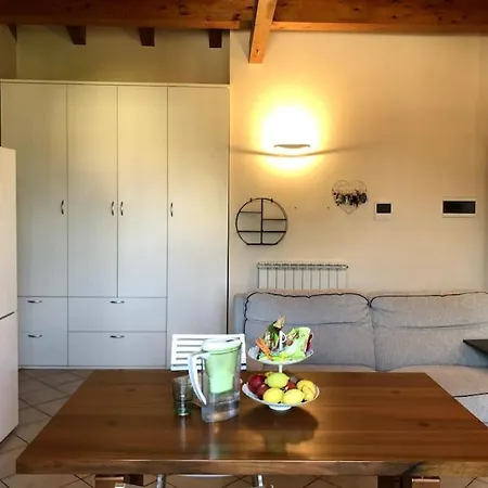 La Casa Di Leo Monate *